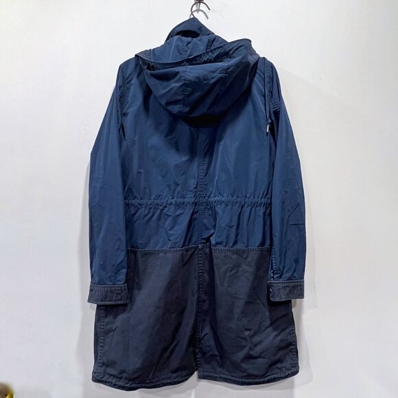 Uniqlo Navy Jacket with Removable Vest Lining - Picture 2 of 9